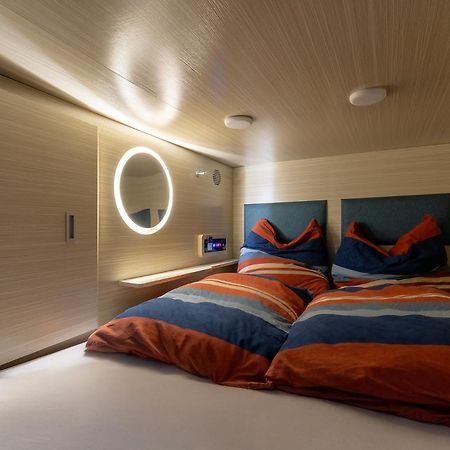 Mue Cubes Hotel Gundelfingen  Bagian luar foto